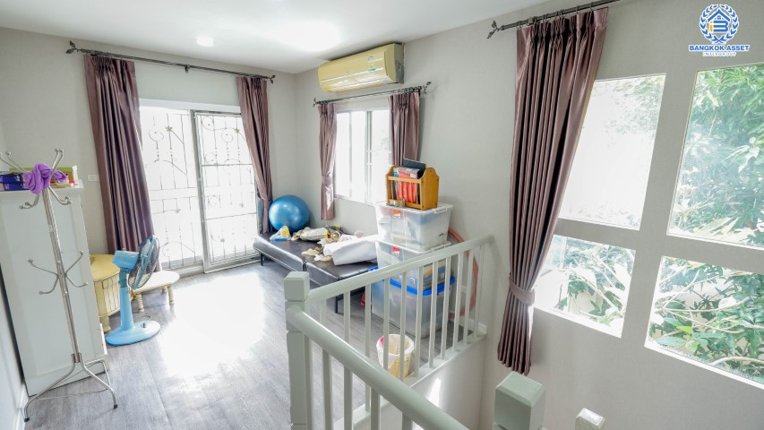 *****บ้านเดี่ยวมือสอง แบรนด์ LH ม.พฤกษ์ลดา1 บางใหญ่-เซ็นทรัลเวสต์เกต หลังมุม บ้านสวย ตกแต่งใหม่ เนื้อที่ 68 ตร.ว. ฟังก์ชัน 3 ห้องนอน 4 ห้องน้ำ 2 ที่จอดรถ บนทำเลเส้นทางสายหลัก "กาญจนาภิเษก" ใกล้เซ็นทรัลเวสต์เกต และเพียง 10 นาทีถึงรถไฟฟ้า "สถานีคลองบางไผ่"